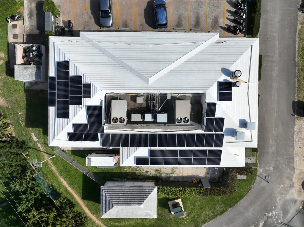 Solar panels around the roof of the Esso service station in Warwick, seen from directly above